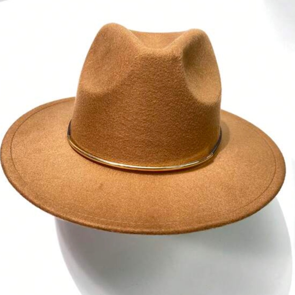 Camel Minimalist Hat - Picture 3 of 5